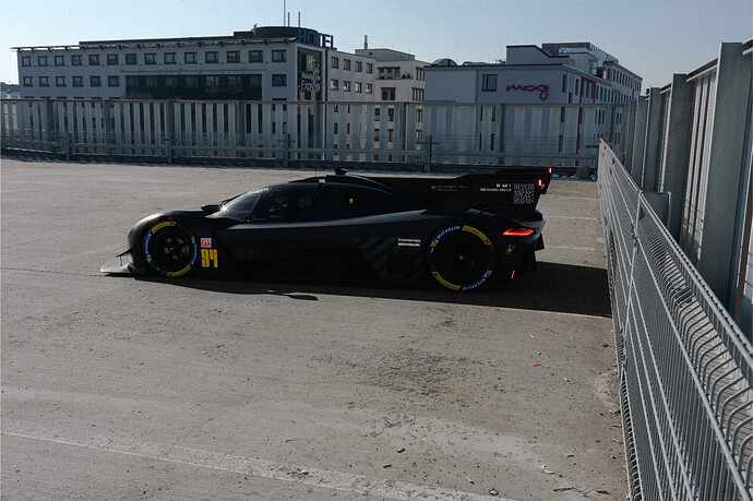 LiveryFirstReveal_Post3