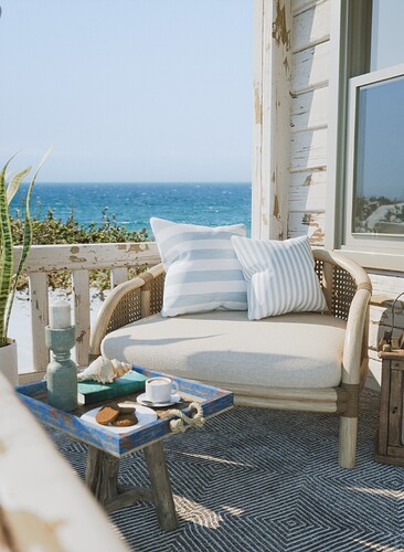 SummerReadingChair