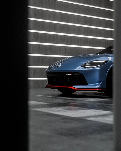 Nissan 400Z Nismo Abstract Scene (5)