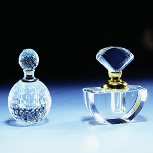 http://www.good-chemistry.org/wp-content/uploads/2009/08/perfume_bottles-300x300.jpg